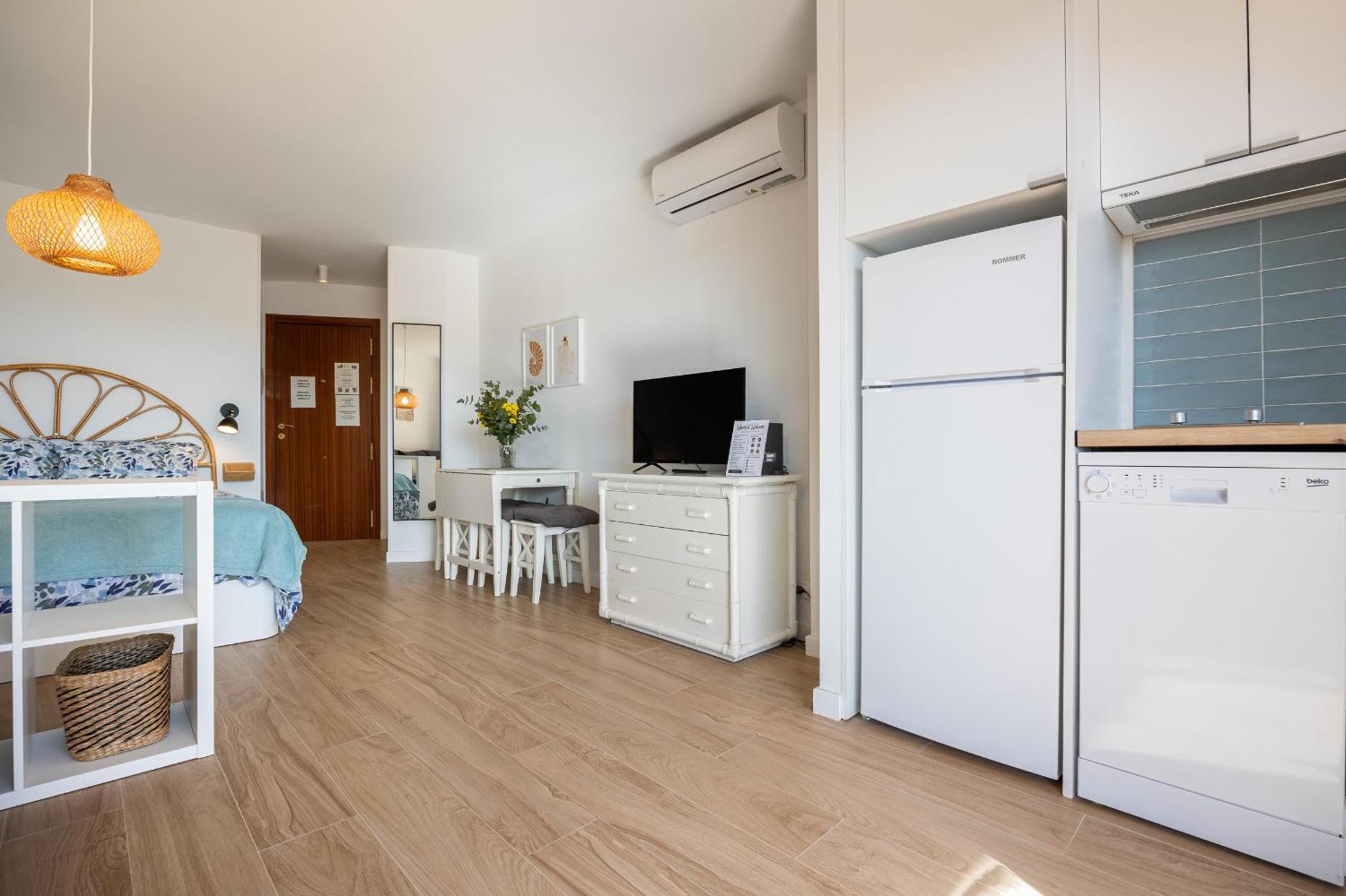 Apartamento Burgos Fuengirola Bagian luar foto